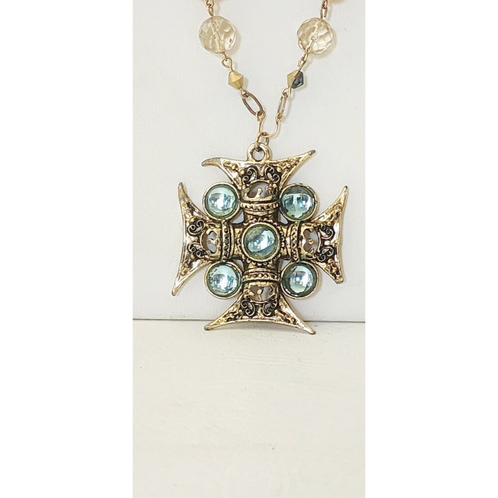 Vintage Maltese Cross, wounding Florenza before 1949 Repurpose Beaded Necklace